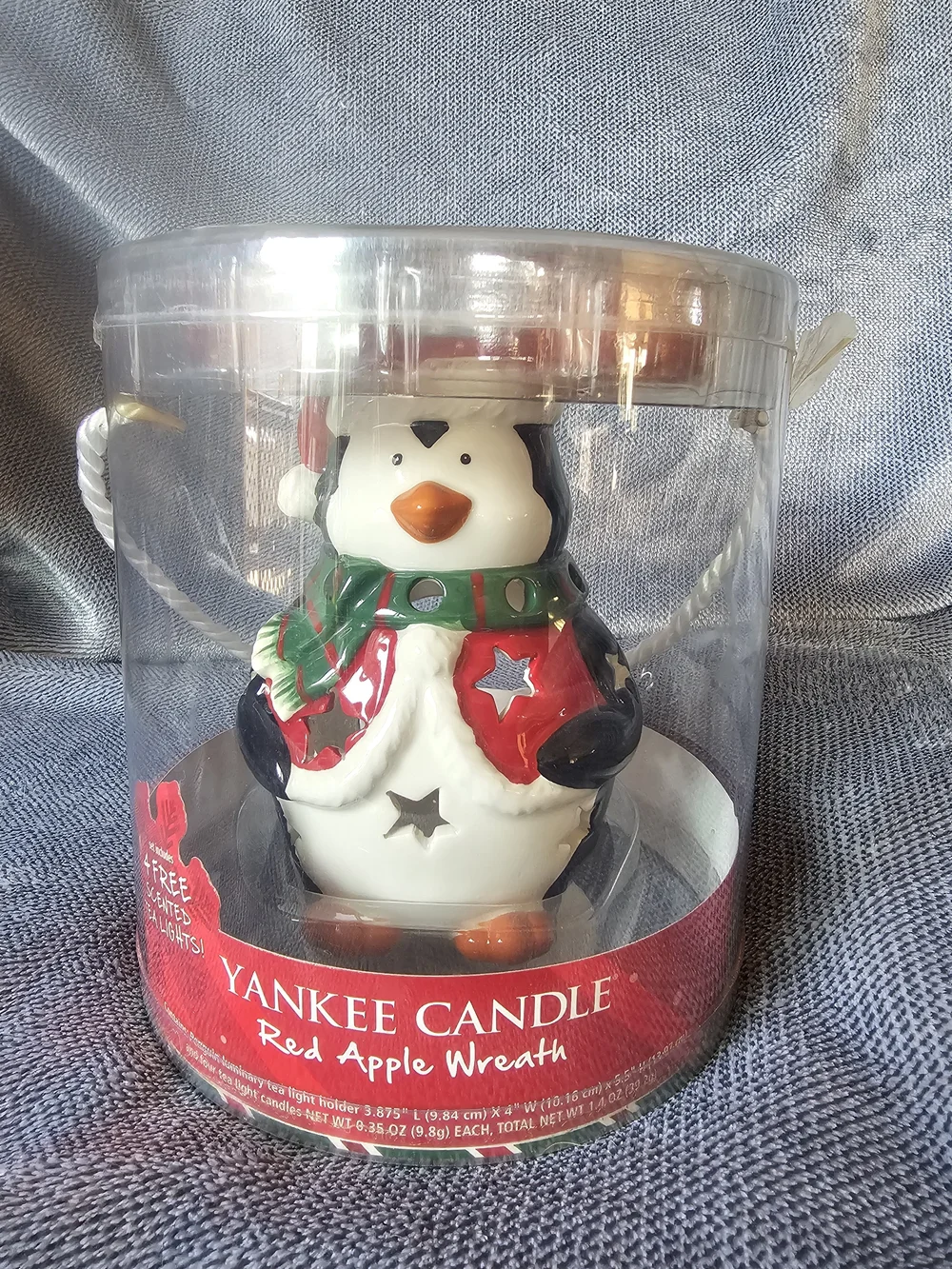 NIP Yankee Candle Festive Penguin Ceramic Luminary